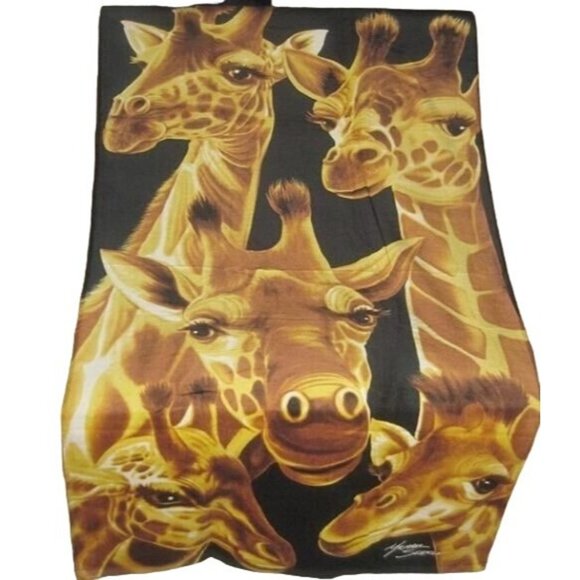 New Cute Giraffes Family Beach Bath Pool Towel Gift Giraffe Safari Zoo 30 x 60 - Picture 1 of 3